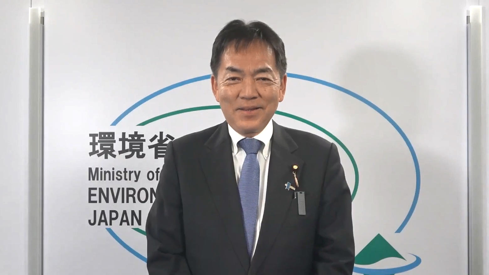 YouTube「人工光合成が拓く未来～浅尾環境大臣からのメッセージ～」の動画へ