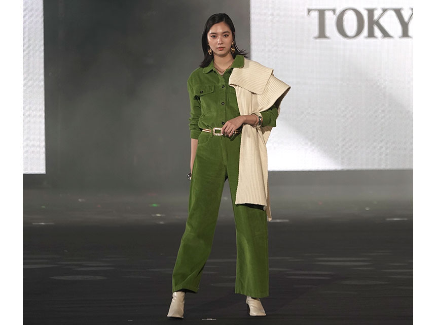 東京 ガールズ ストア コレクション 服 購入